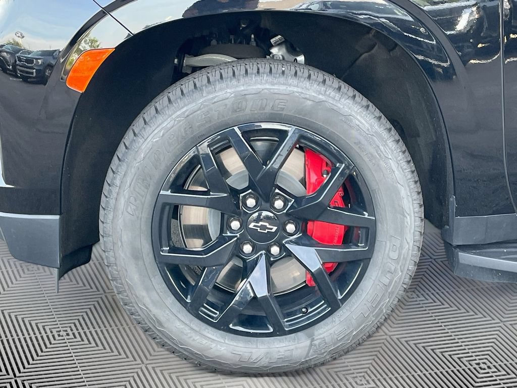 Used 2024 Chevrolet Tahoe RST w/ RST Performance Edition AWD/4WD image 11