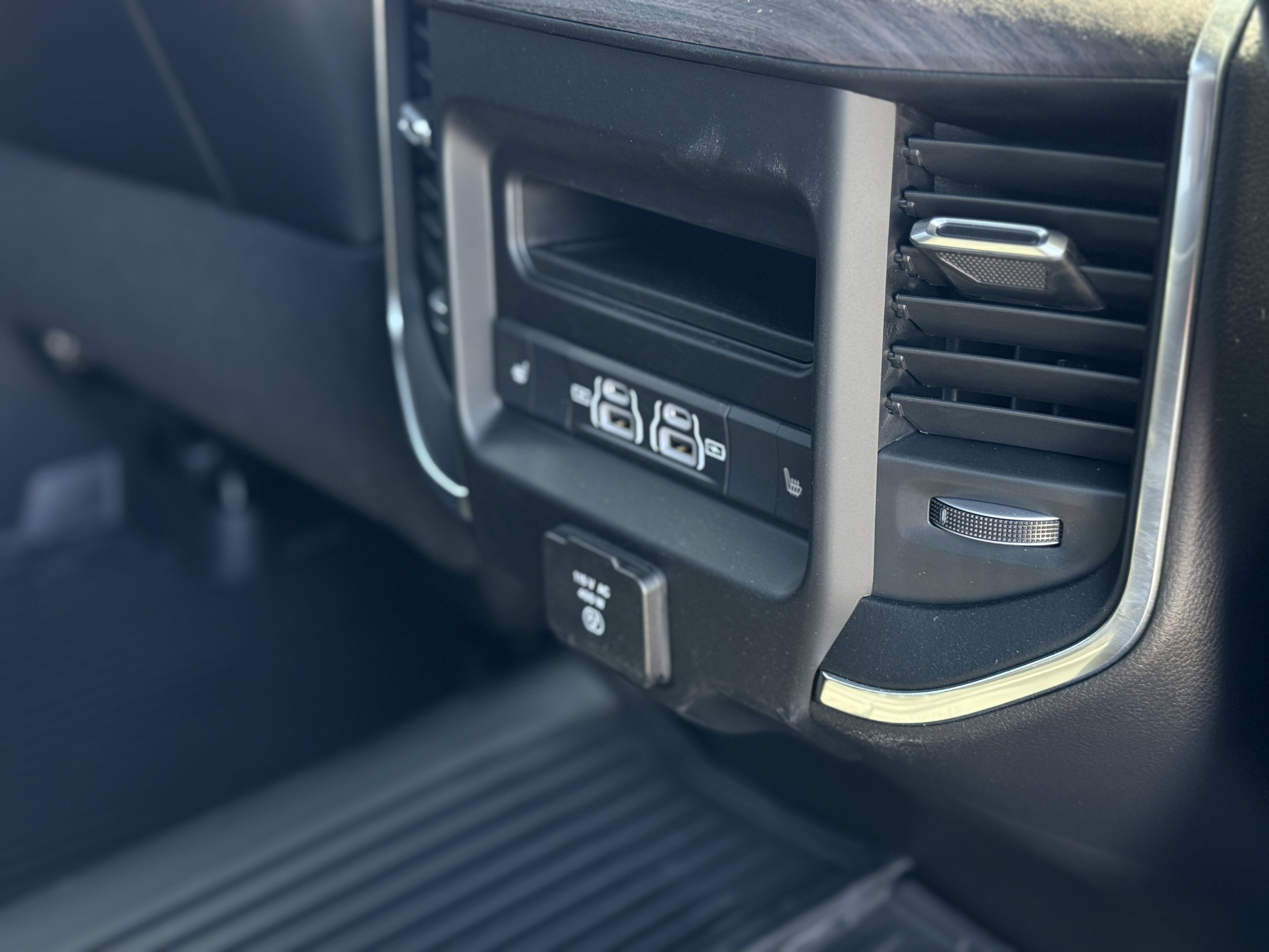 New 2026 RAM 3500 Laramie image 20