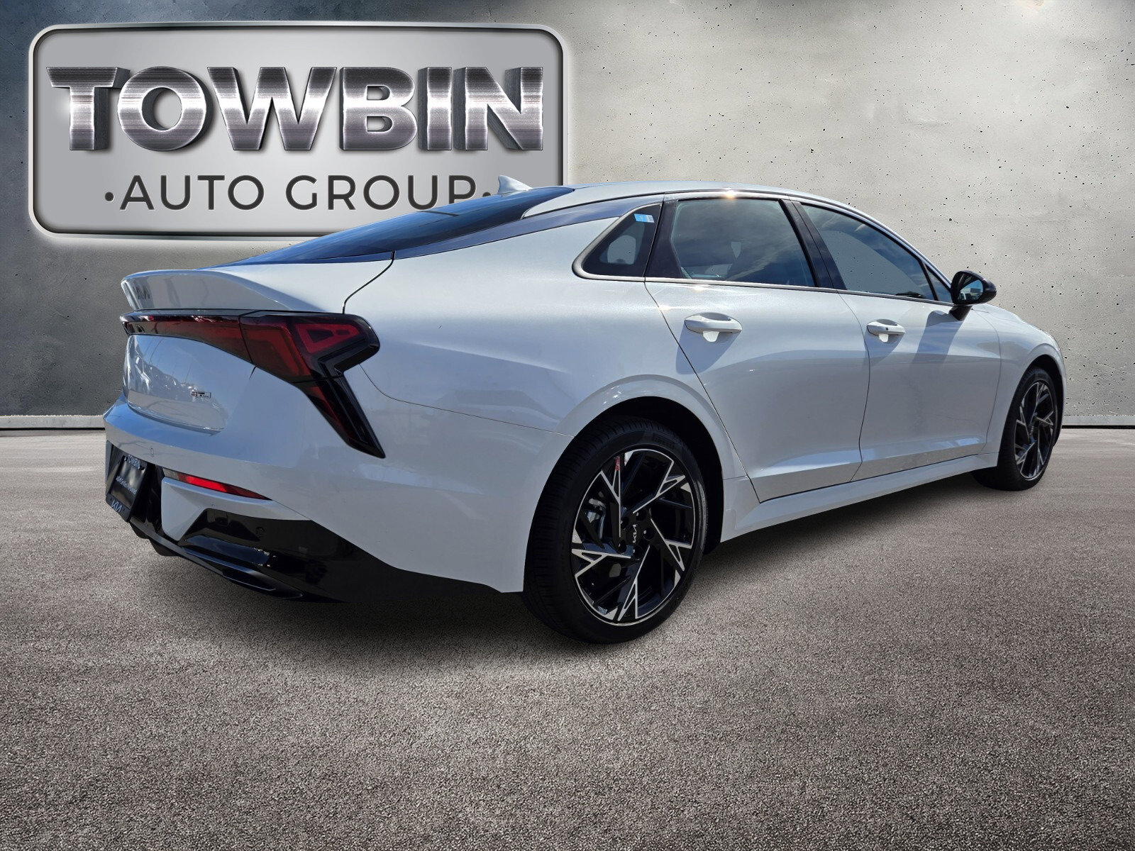 Certified 2025 Kia K5 GT-Line image 5