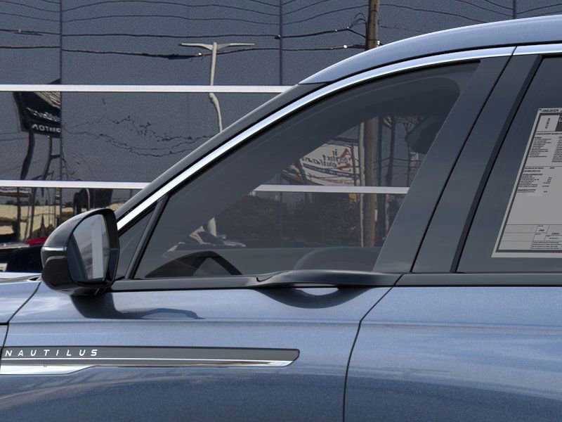 New 2025 Lincoln Nautilus Premier image 20