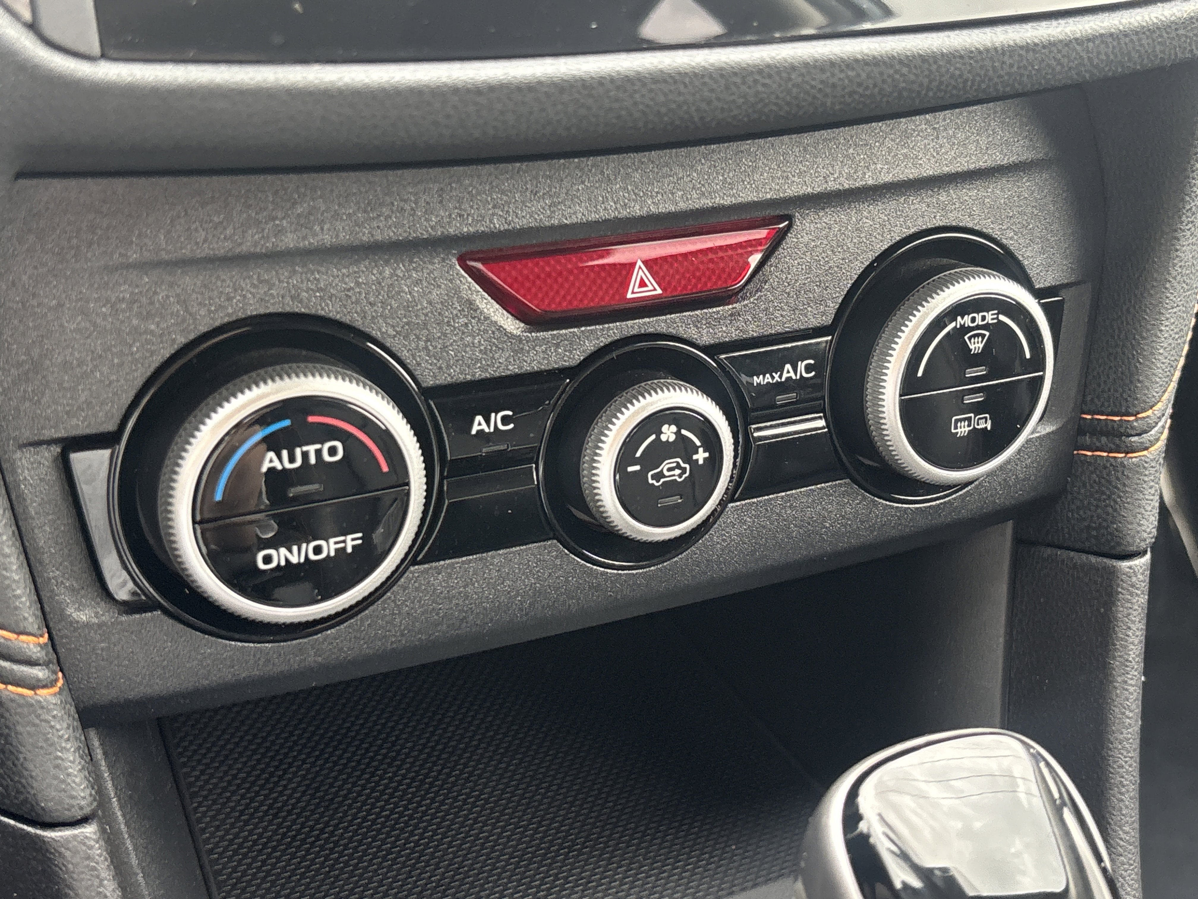 Certified 2021 Subaru Crosstrek 2.5i Limited w/ Moonroof Package 2 image 31