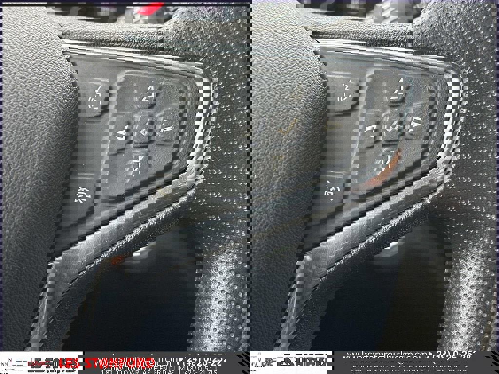 Used 2019 Chevrolet Equinox LT image 24