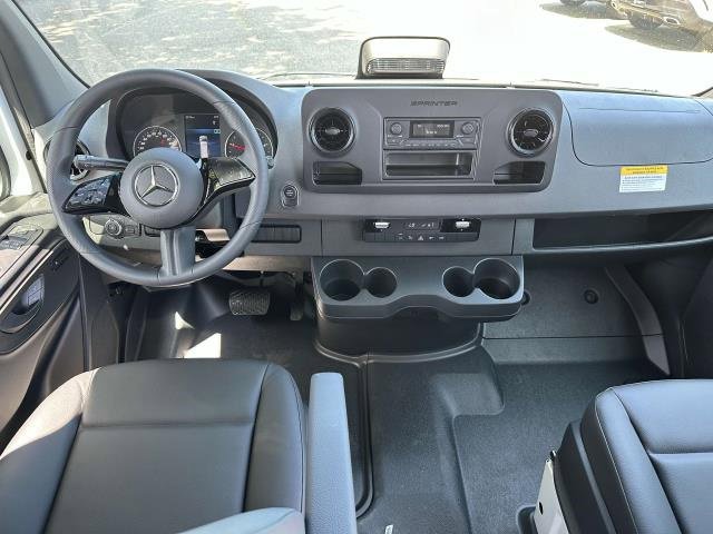 New 2025 Mercedes-Benz Sprinter 2500 image 5