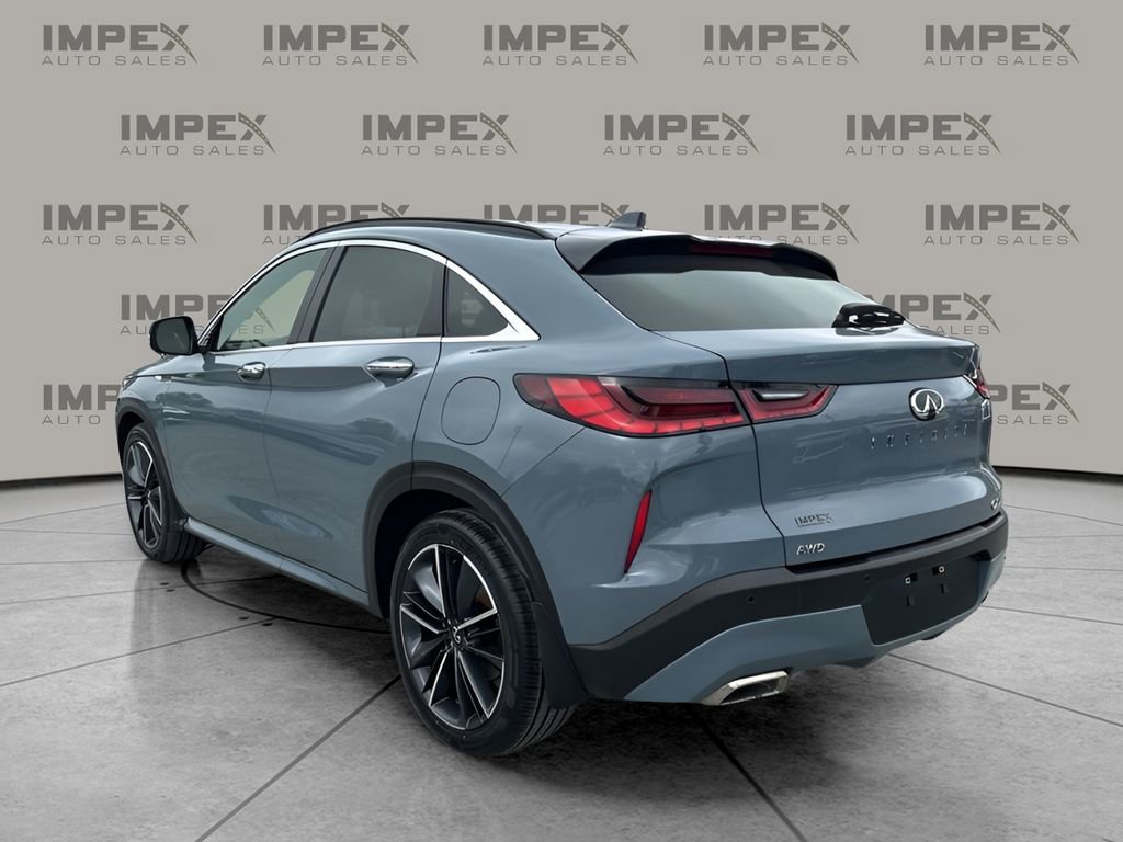 Used 2023 INFINITI QX55 Luxe w/ Cargo Package image 3