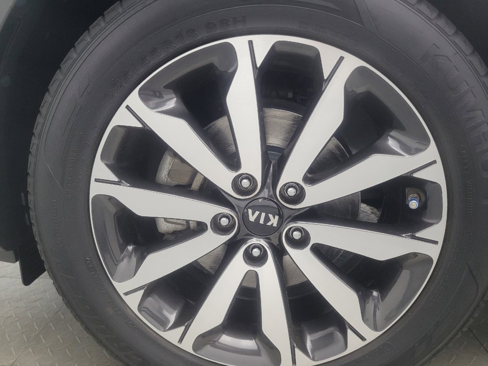 Used 2017 Kia Sportage EX FWD image 31