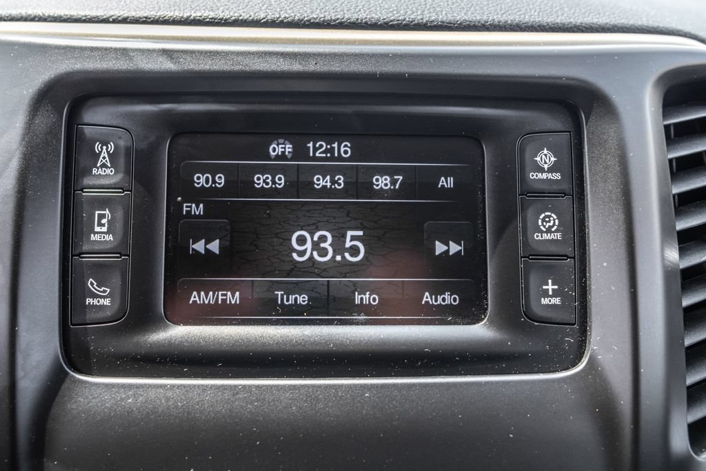 Used 2014 Jeep Cherokee Latitude FWD image 16