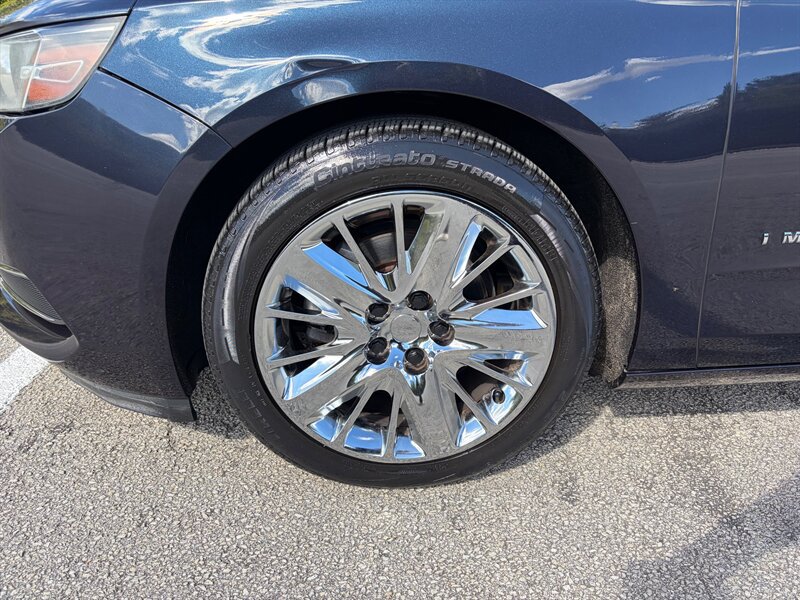 Used 2014 Chevrolet Impala LS FWD image 28