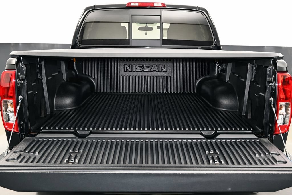 Used 2021 Nissan Frontier SV AWD/4WD image 38