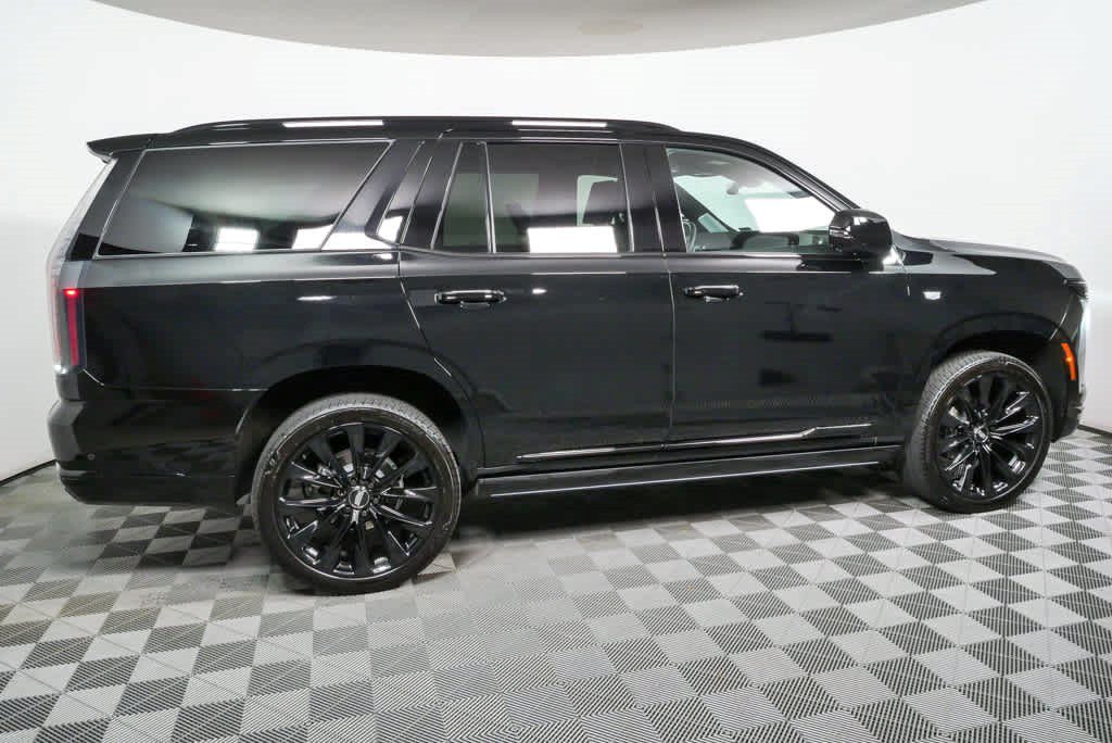 Certified 2026 Cadillac Escalade Platinum Sport w/ LPO, ONYX Package AWD/4WD image 2