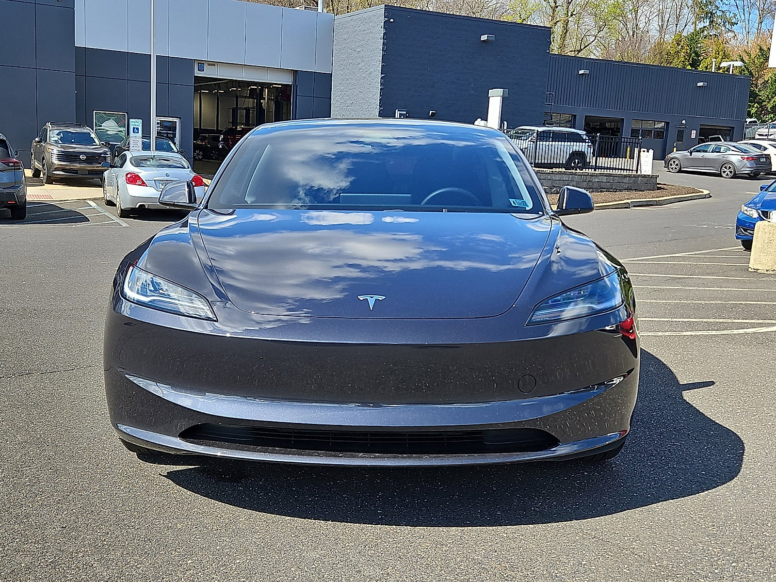 Used 2024 Tesla Model 3 Standard Range image 2