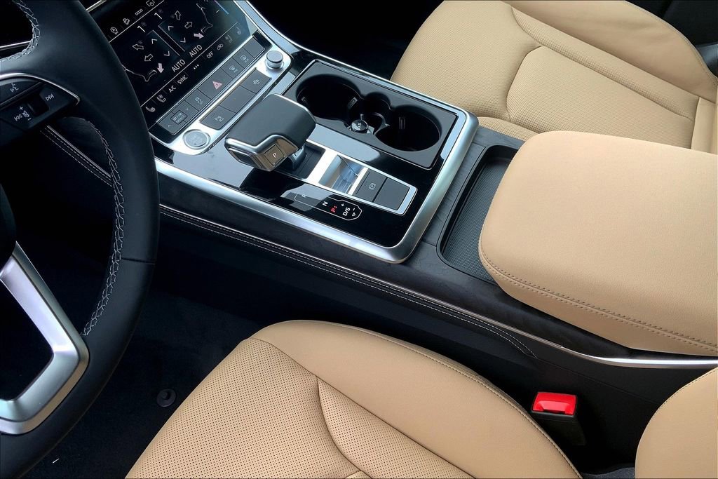 New 2025 Audi Q8 Premium Plus image 8