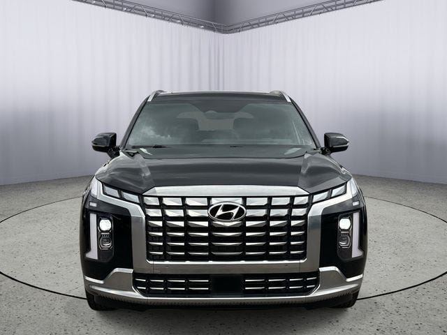 Used 2024 Hyundai Palisade Calligraphy AWD/4WD image 4