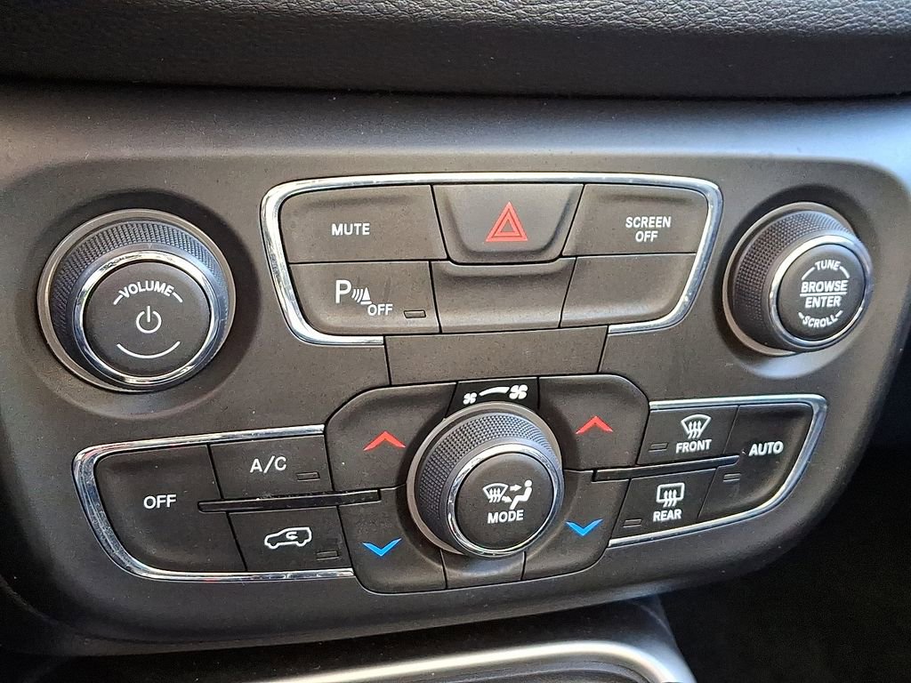 Used 2019 Jeep Compass Latitude w/ Cold Weather Group image 15