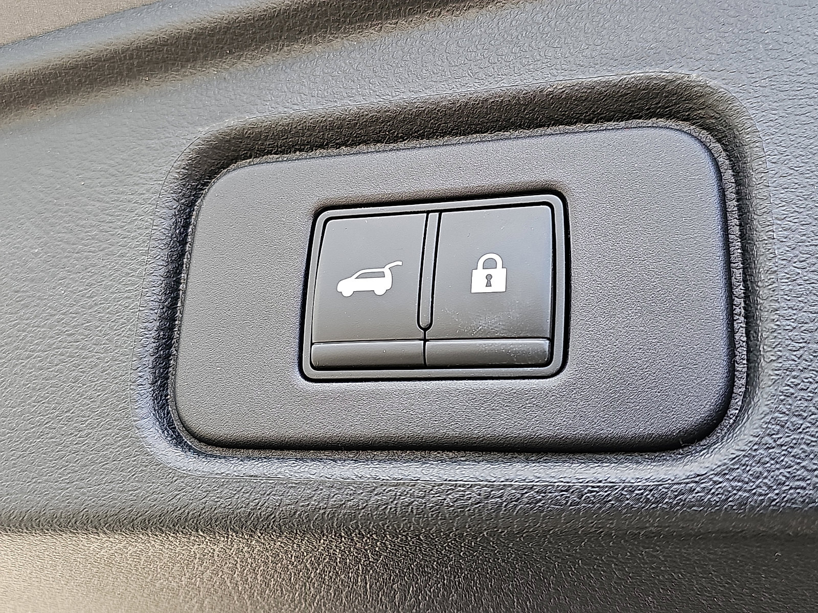 Certified 2022 Nissan Pathfinder Platinum w/ Lighting Package (N93) image 32