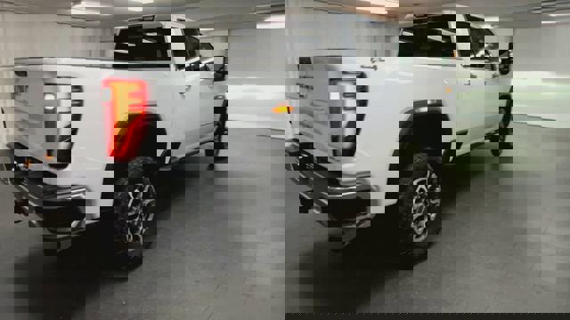 Certified 2024 GMC Sierra 2500 SLT w/ SLT Premium Package image 8