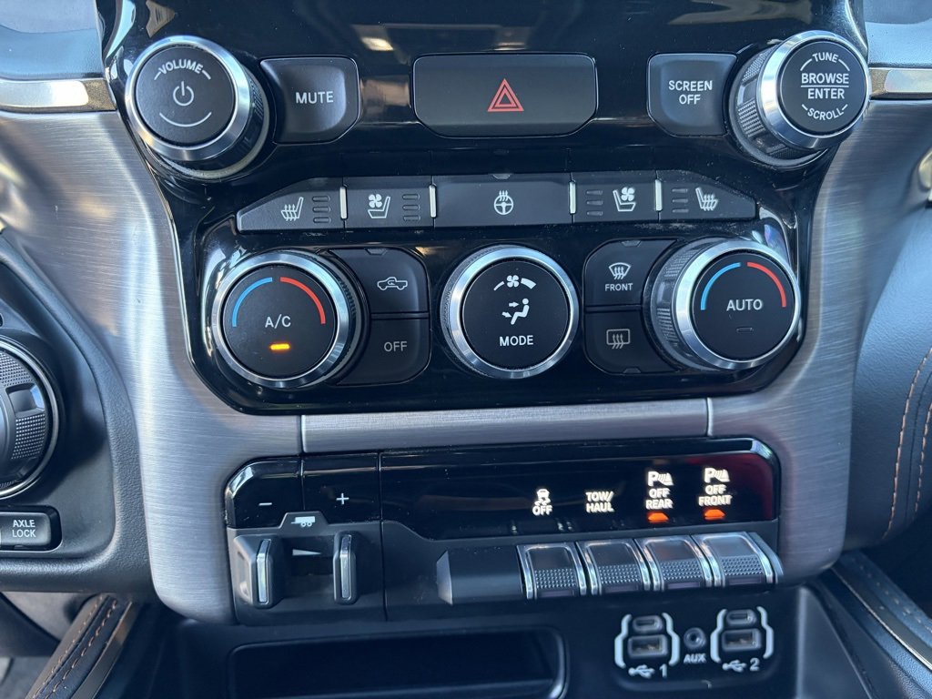 Used 2021 RAM 1500 Limited w/ Off Road Group image 15