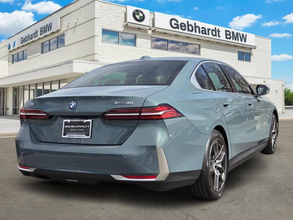 New 2026 BMW i5 eDrive40 w/ Premium Package AWD/4WD image 5