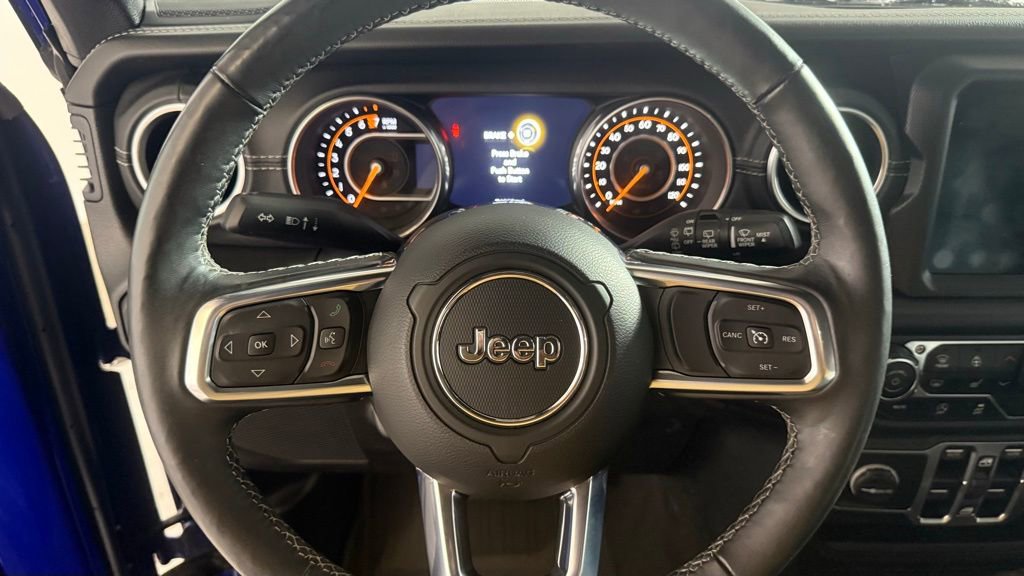 Used 2018 Jeep Wrangler Unlimited Sahara image 18