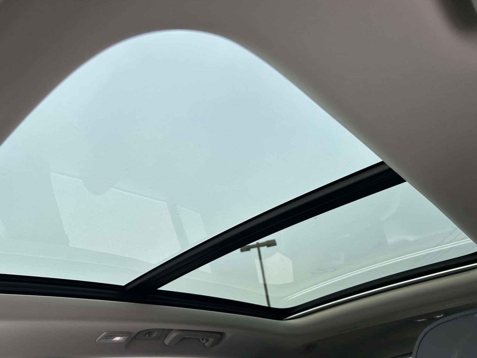 Certified 2025 Volvo XC90 B5 Plus image 11