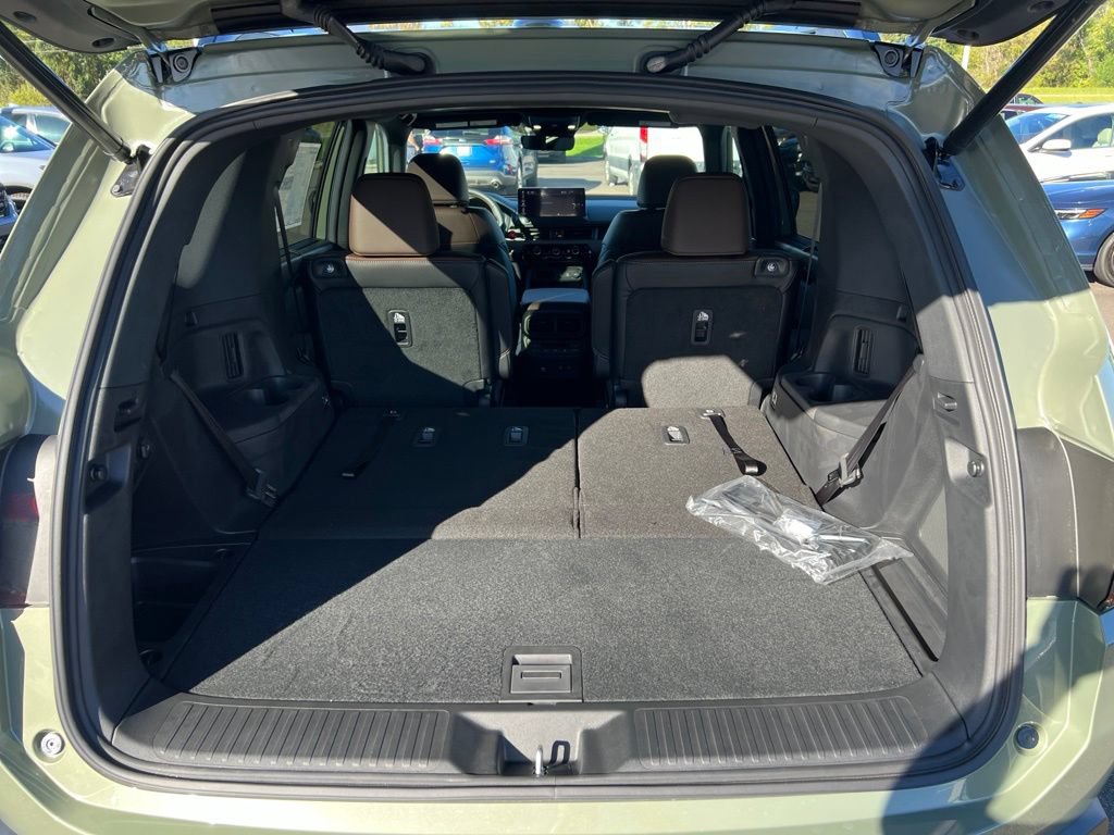 New 2026 Honda Pilot TrailSport image 13