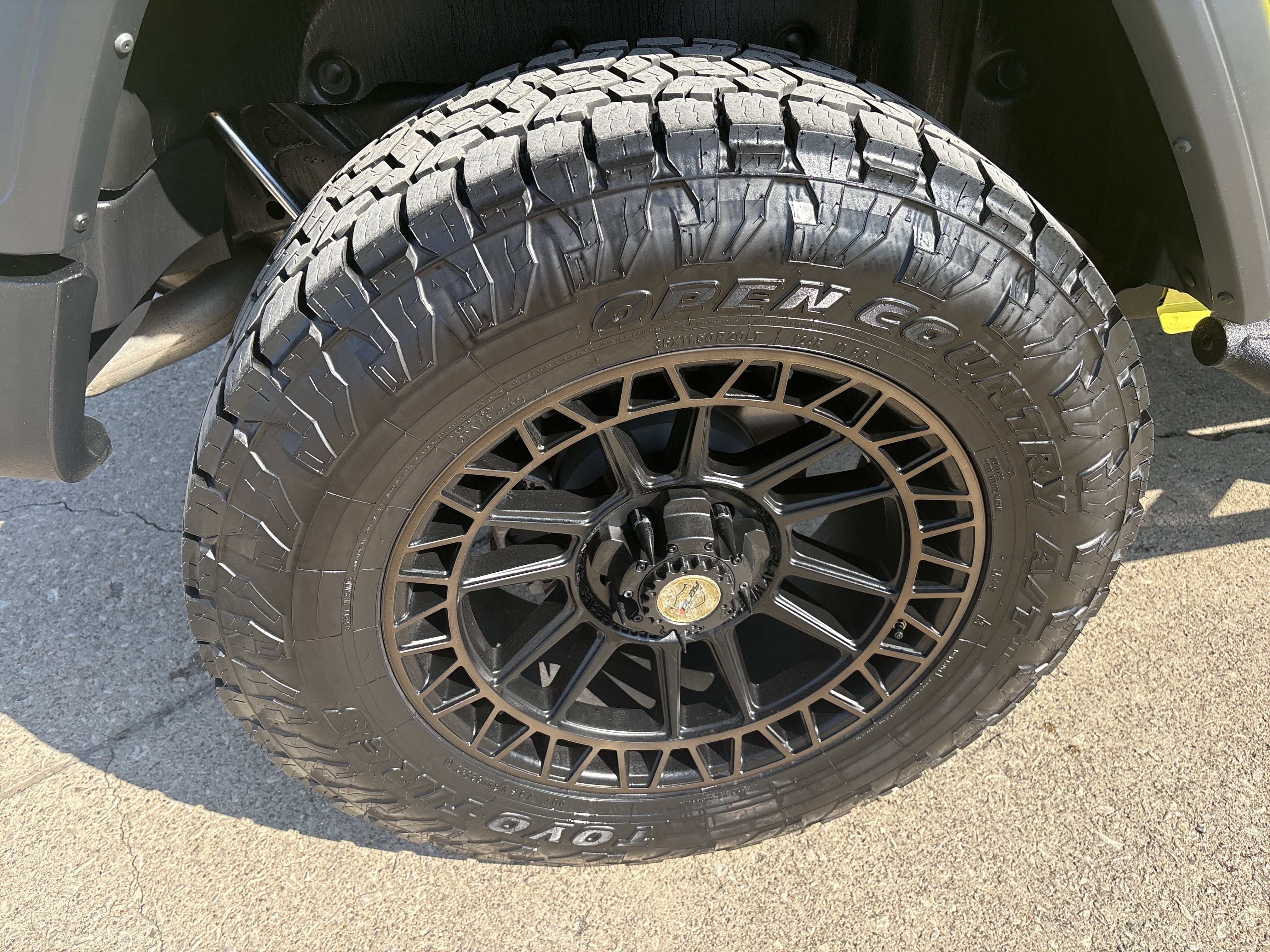 Used 2024 Jeep Wrangler Sport S image 5