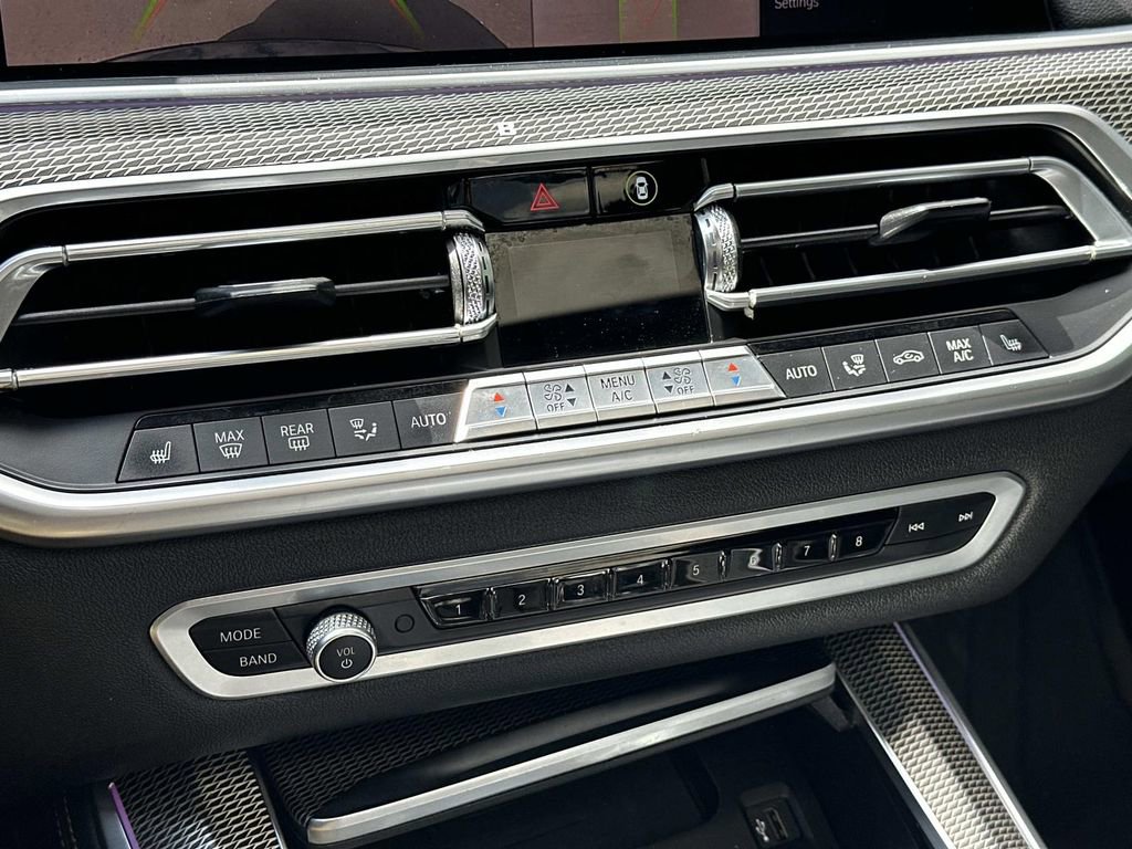 Used 2020 BMW X5 M50i w/ Executive Package AWD/4WD image 33