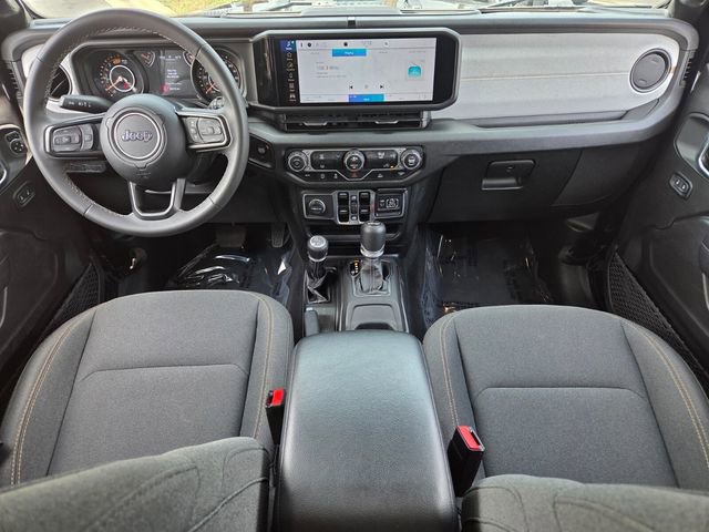 Used 2025 Jeep Wrangler Unlimited Sport AWD/4WD image 12
