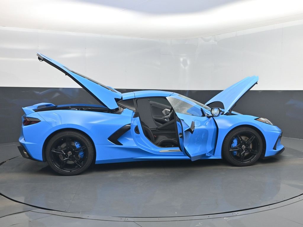 Used 2023 Chevrolet Corvette Stingray w/ Z51 Performance Package image 49