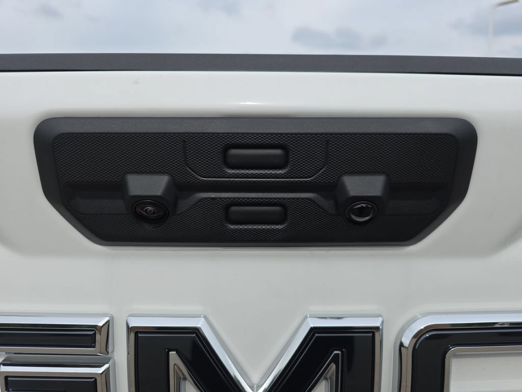 New 2026 GMC Sierra 2500 Denali Ultimate AWD/4WD image 13