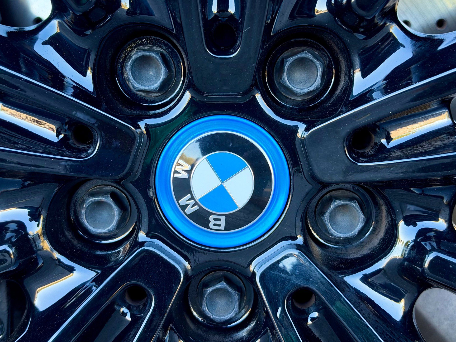 Used 2019 BMW i8 Roadster AWD/4WD image 57