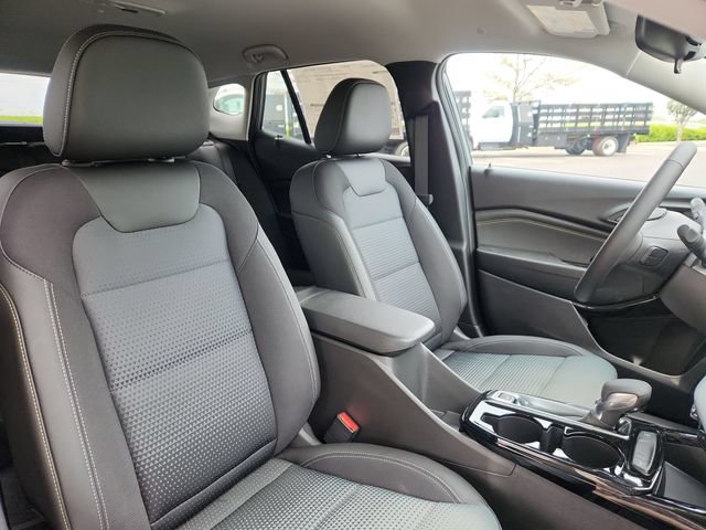 New 2026 Chevrolet Trax LT w/ Driver Confidence Package FWD image 14
