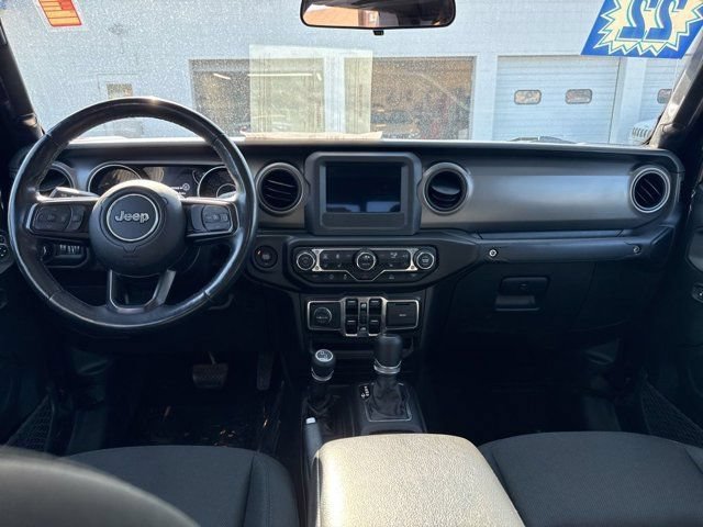 Used 2022 Jeep Gladiator Sport AWD/4WD image 7