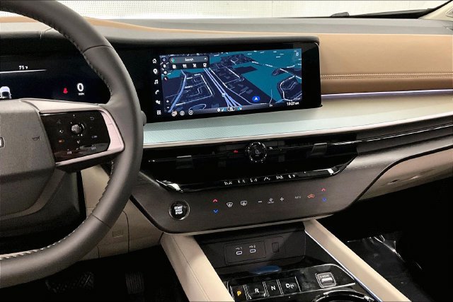 New 2026 Nissan Murano Platinum w/ Technology Package AWD/4WD image 8