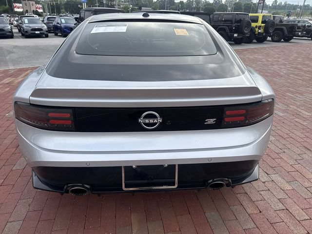 Used 2025 Nissan Z Performance w/ Floor Mat Package RWD image 9