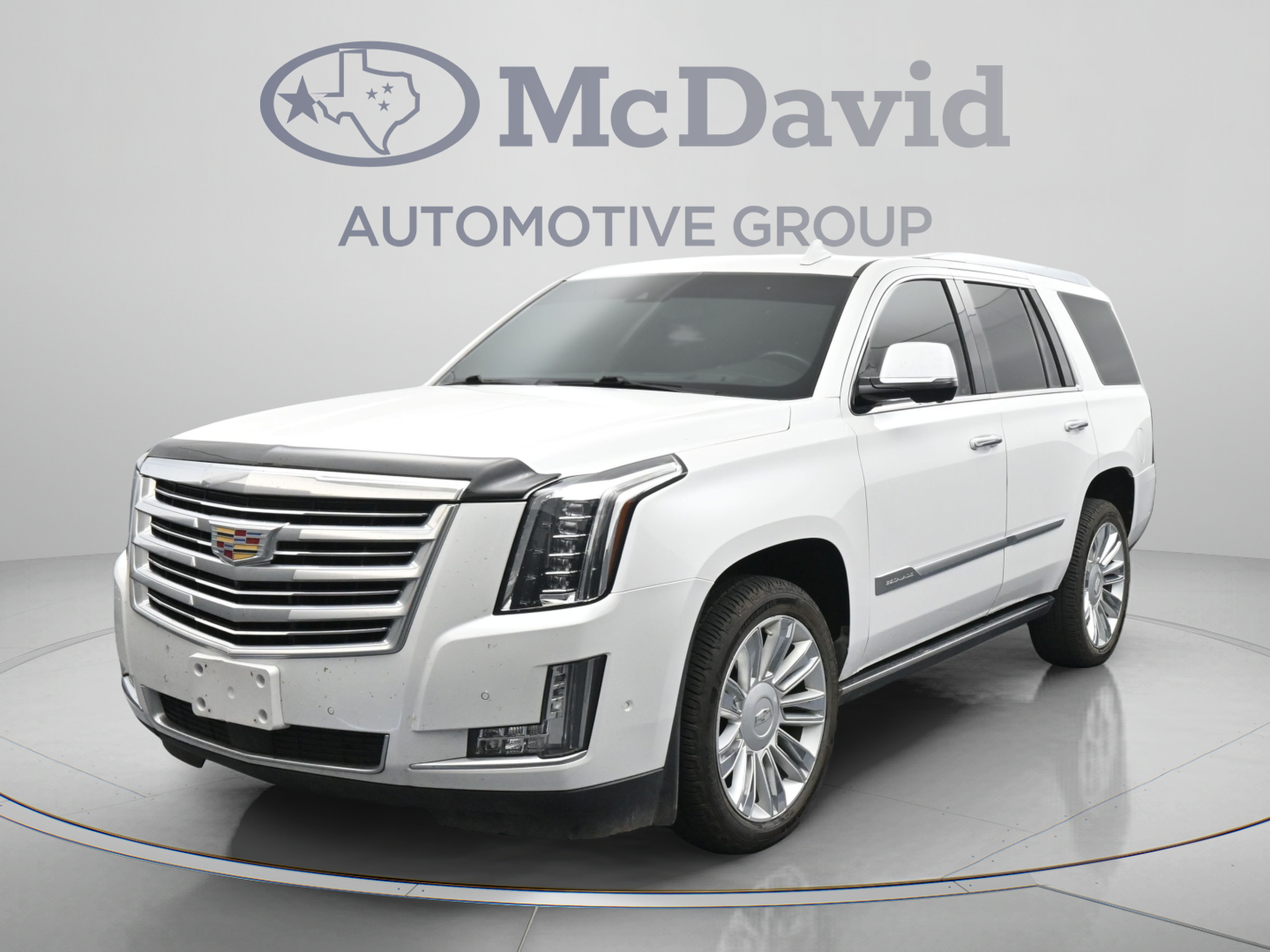 Used 2019 Cadillac Escalade Platinum AWD/4WD image 4