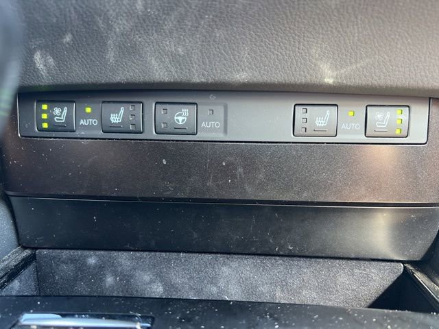 Used 2023 Lexus ES 350 w/ Premium Package image 17