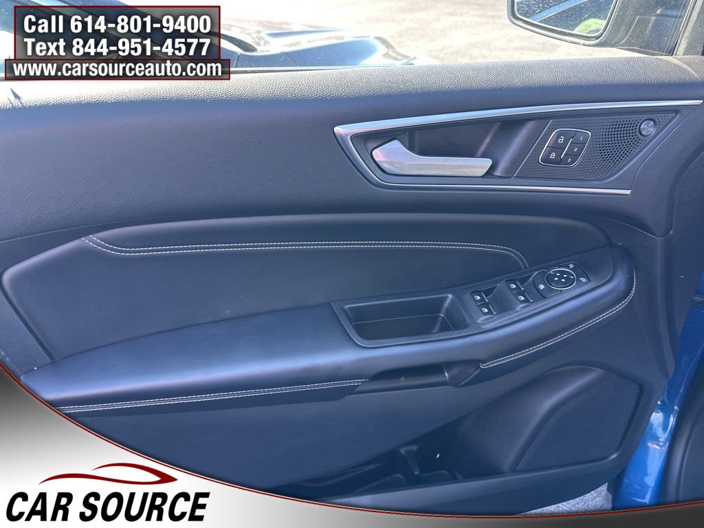 Used 2022 Ford Edge Titanium w/ Equipment Group 301A image 11