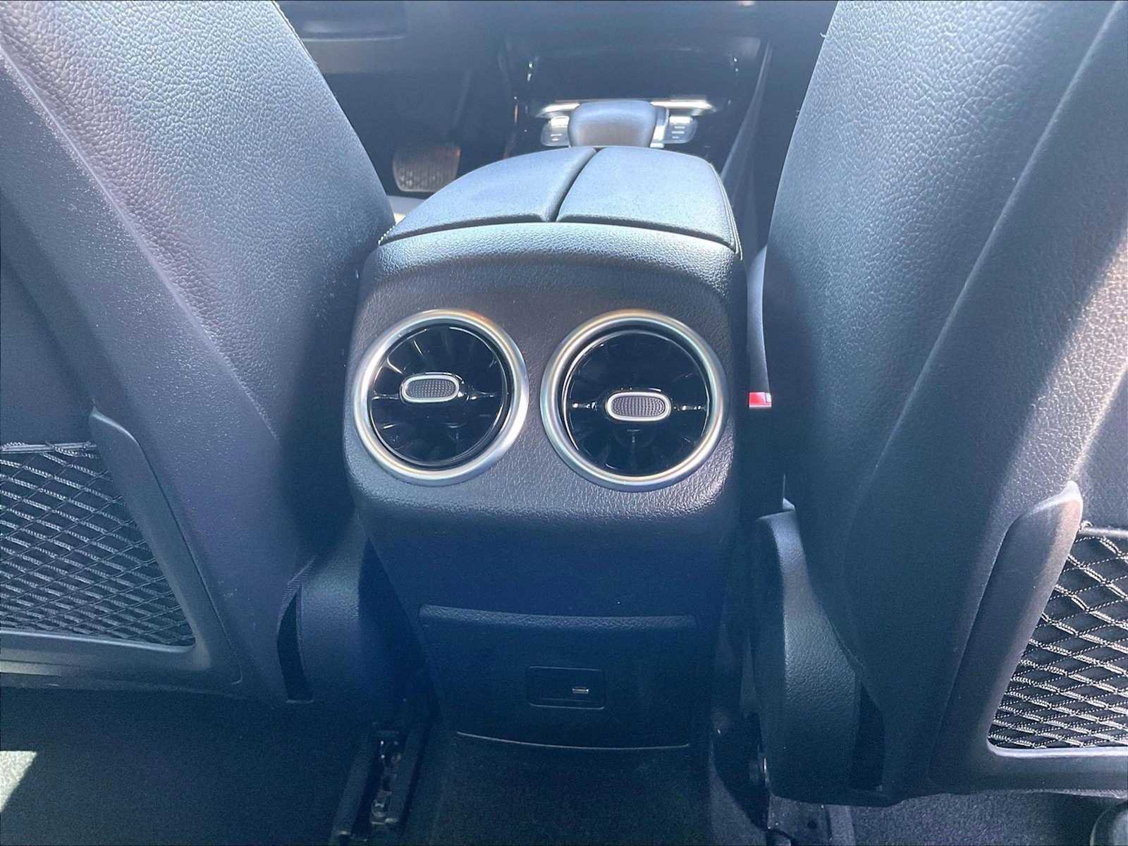 Used 2022 Mercedes-Benz A 220 image 35