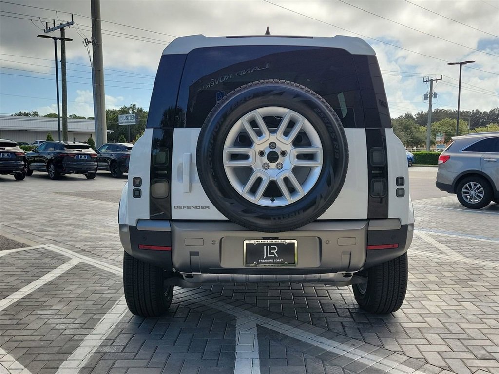 New 2026 Land Rover Defender 110 S image 4