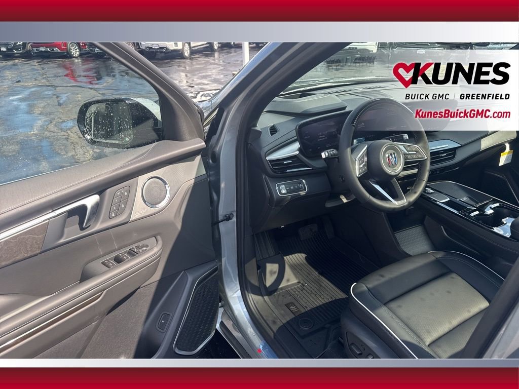New 2026 Buick Enclave Avenir w/ Super Cruise Package image 13