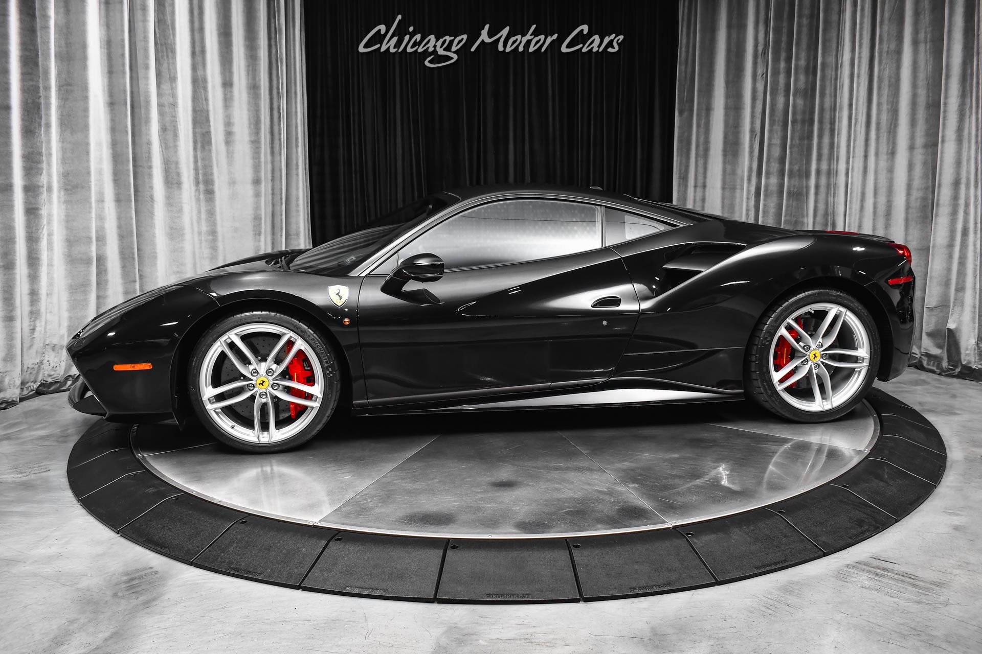 Used 2018 Ferrari 488 GTB RWD video 1
