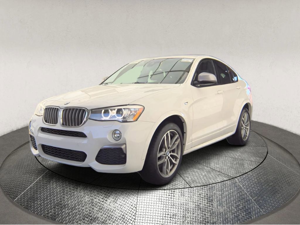Used 2018 BMW X4 M40i image 3