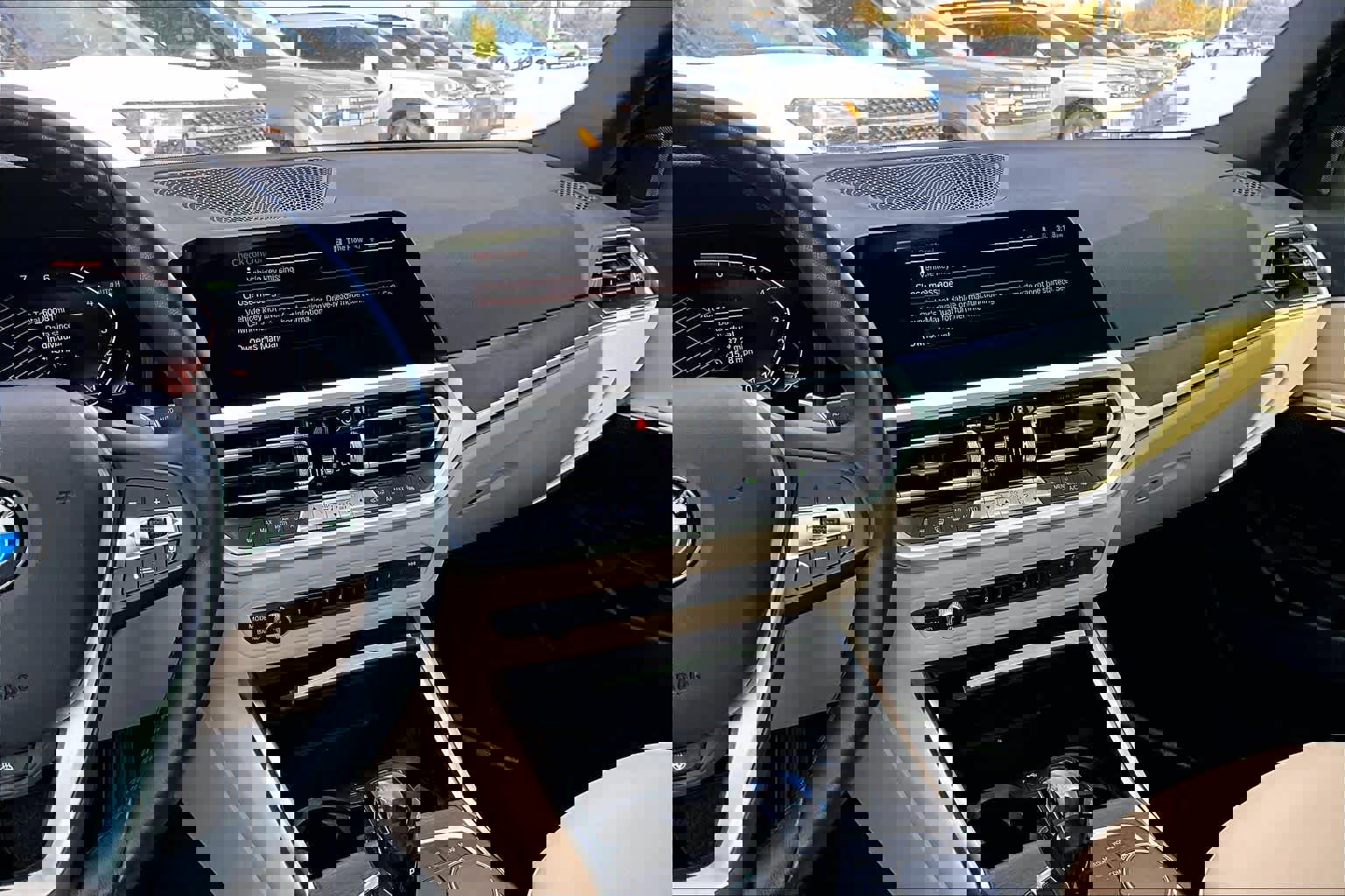 Used 2021 BMW 330i Sedan w/ Premium Package image 12