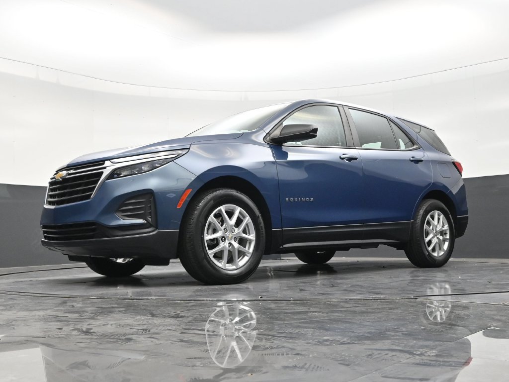 Used 2024 Chevrolet Equinox LS FWD image 17