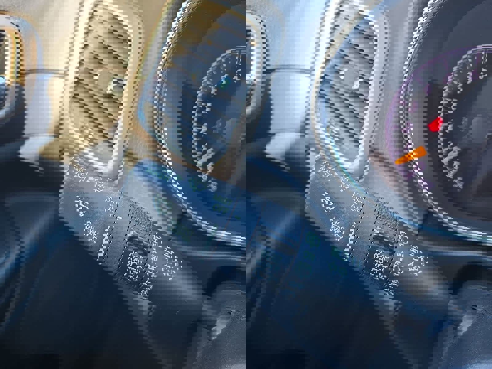 Used 2016 Jeep Grand Cherokee Laredo w/ Quick Order Package 23E image 25