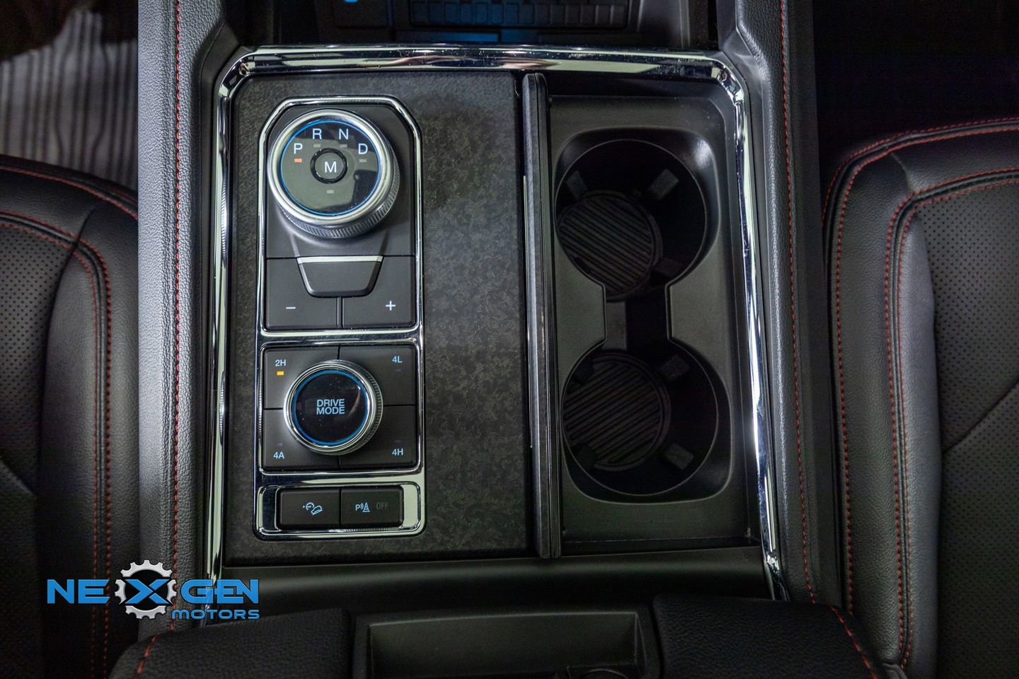 Used 2024 Ford Expedition Max Limited image 22