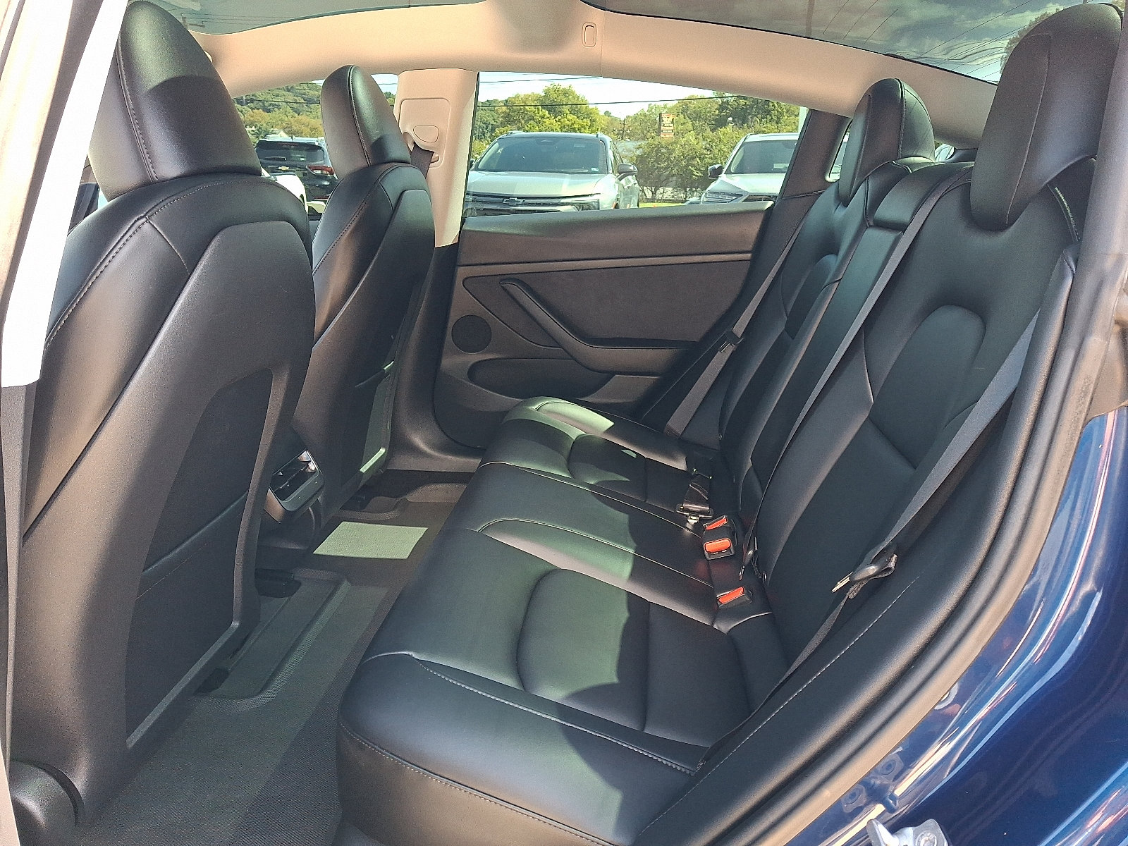 Used 2023 Tesla Model 3 Standard Range RWD image 12
