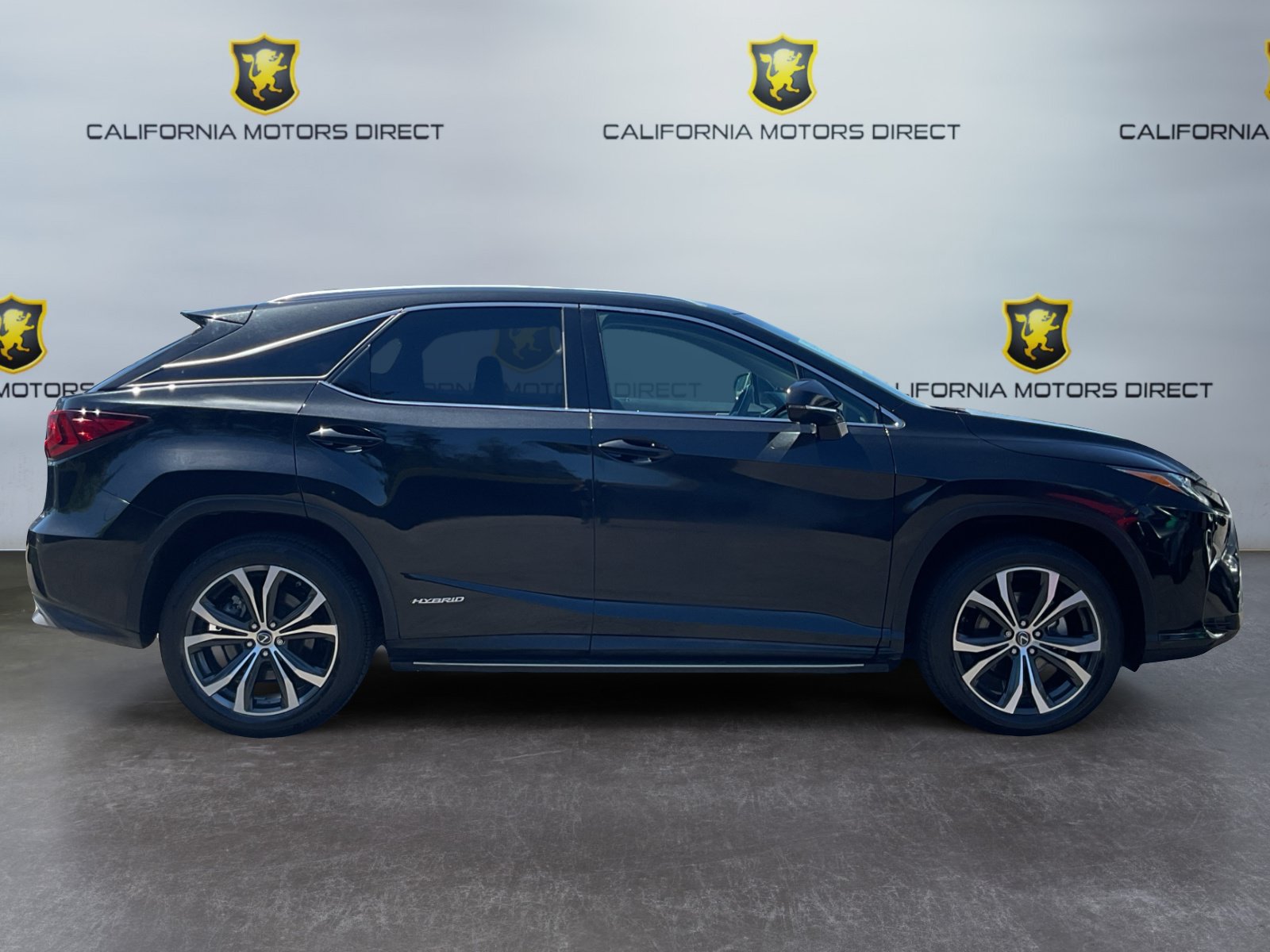 Used 2019 Lexus RX 450h AWD w/ Navigation Package image 4