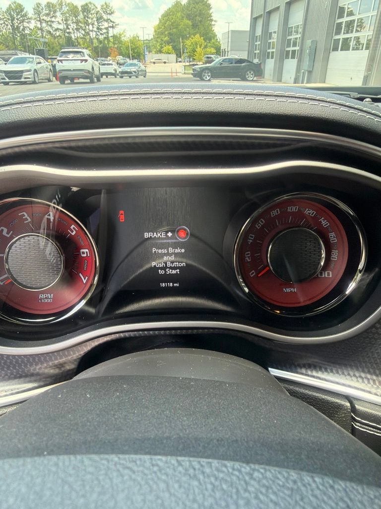 Used 2022 Dodge Challenger SRT Hellcat RWD image 13