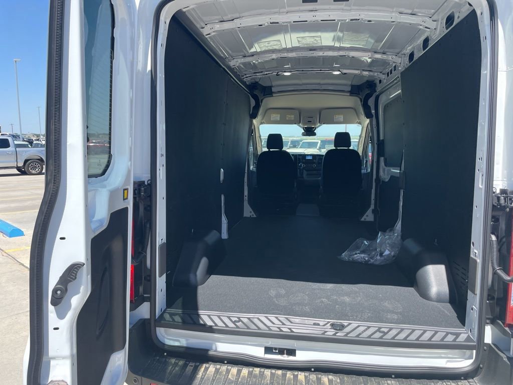 New 2025 Ford Transit 250 148 Medium Roof w/ Load Area Protection Package image 24